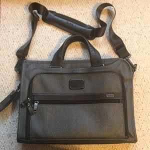 Tumi lap top bag